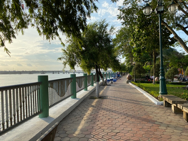 “Vui quên lối về” tại những con phố đi bộ rực rỡ sắc màu dịp Tết - Hình 6 “Vui quen loi ve” tai nhung con pho di bo ruc ro sac mau dip Tet-Hinh-6