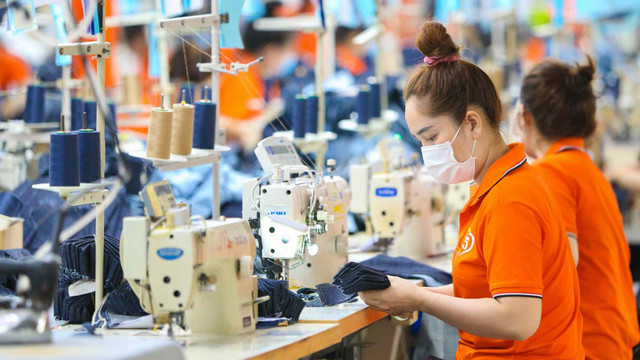 Chia cổ tức băng tiền tới 20%, Dệt may Huế kinh doanh lỗ lãi sao? Chia co tuc bang tien toi 20%, Det may Hue kinh doanh lo lai sao?