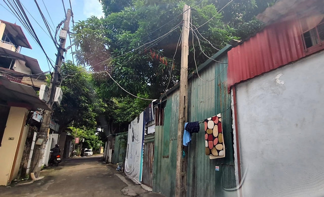 Cận cảnh các công trình lấn chiếm đất hành lang sông Nhuệ - Hình 5 Can canh cac cong trinh lan chiem dat hanh lang song Nhue-Hinh-5