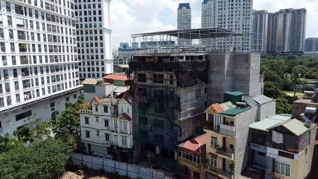 Loạt công trình cơi nới, có dấu hiệu vi phạm ở Mỹ Đình 1 - Hình 5 Loat cong trinh coi noi, co dau hieu vi pham o My Dinh 1-Hinh-5