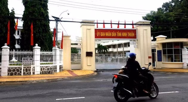 Can canh du an nuoc khoang Krong Pha Ninh Thuan bi cham dut-Hinh-8