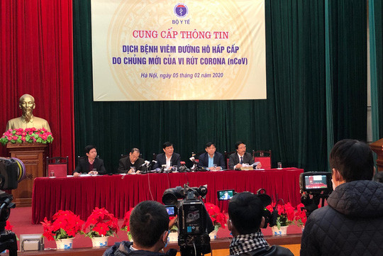 Người trên 30 tuổi dễ nhiễm virus corona - Hình 2 Nguoi tren 30 tuoi de nhiem virus corona-Hinh-2