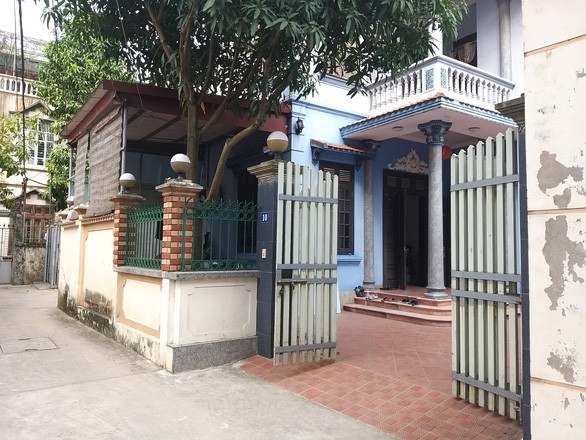 Cổ đông nữ của doanh nghiệp 6,3 tỷ USD: 'Chạy ăn từng bữa lấy đâu ra tỷ đô, cứ kê thế cho oai' Co dong nu cua doanh nghiep 6,3 ty USD: 'Chay an tung bua lay dau ra ty do, cu ke the cho oai'