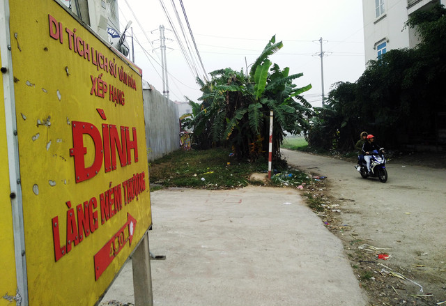 Làng Ném Thượng có tiếp tục chém lợn trong Tết Kỷ Hợi 2019? Lang Nem Thuong co tiep tuc chem lon trong Tet Ky Hoi 2019?