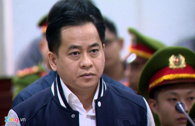 Phiên tòa xử 2 cựu Thứ trưởng Công an: Vũ “nhôm” cảm thấy “nhục nhã” Phien toa xu 2 cuu Thu truong Cong an: Vu “nhom” cam thay “nhuc nha”