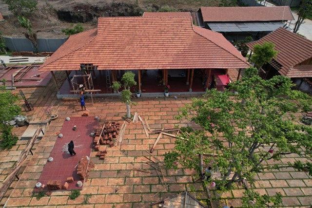 Hình ảnh tháo dỡ loạt công trình trái phép của giám đốc công ty Đoàn Thành Đắk Lắk - Hình 10 Hinh anh thao do loat cong trinh trai phep cua giam doc cong ty Doan Thanh Dak Lak-Hinh-10