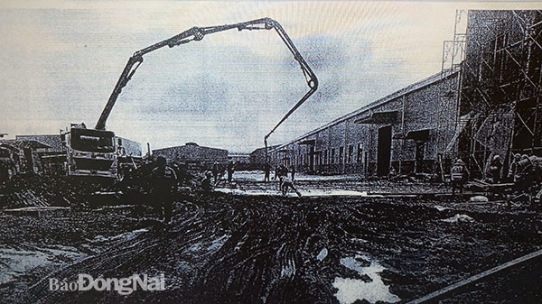 Xây dựng hơn 6000m2 sàn không phép, KSM Eng Vina bị phạt 130 triệu đồng Xay dung hon 6000m2 san khong phep, KSM Eng Vina bi phat 130 trieu dong