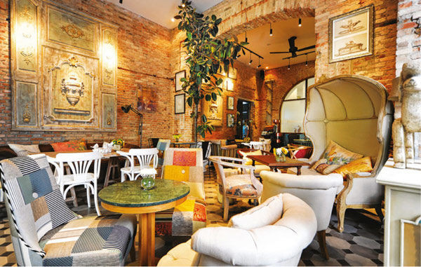 Choáng ngợp với cơ ngơi của gia tộc giàu nhất Việt Nam - Hình 9 Choang ngop voi co ngoi cua gia toc giau nhat Viet Nam-Hinh-9