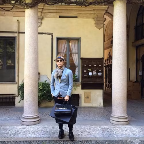 Choang ngop voi co ngoi cua gia toc giau nhat Viet Nam-Hinh-5