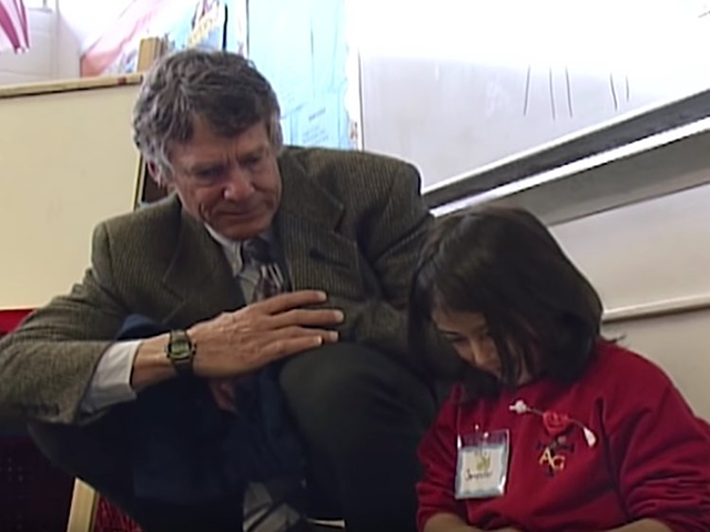 Gia tộc Walton giàu nhất thế giới và khối tài sản khổng lồ 201 tỷ USD - Hình 11 Gia toc Walton giau nhat the gioi va khoi tai san khong lo 201 ty USD-Hinh-11