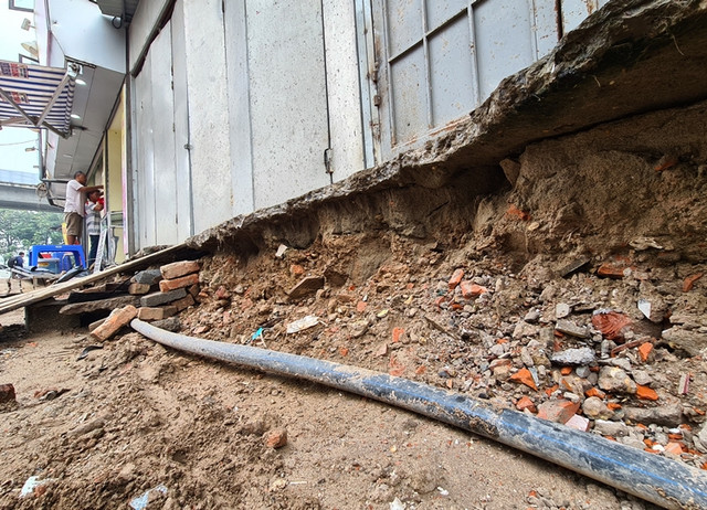 Dân khổ sở khi dự án mở rộng phố Vũ Trọng Phụng quá chậm tiến độ - Hình 13 Dan kho so khi du an mo rong pho Vu Trong Phung qua cham tien do-Hinh-13