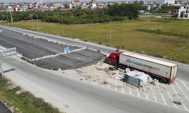 Tuyến đường nối 2 cao tốc qua Hưng Yên hơn 1.000 tỷ bao giờ hoàn thành? - Hình 10 Tuyen duong noi 2 cao toc qua Hung Yen hon 1.000 ty bao gio hoan thanh?-Hinh-10