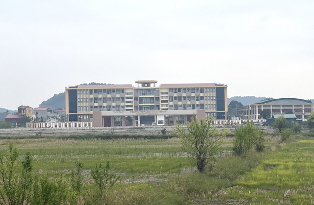 Cận cảnh dự án trăm tỷ chưa chuyển đổi mục đích đất đã làm xong ở Bắc Ninh - Hình 6 Can canh du an tram ty chua chuyen doi muc dich dat da lam xong o Bac Ninh-Hinh-6