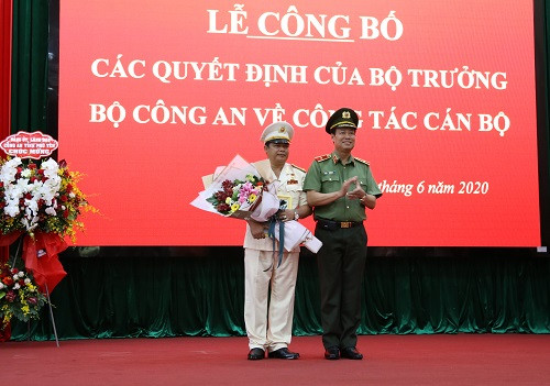 Chân dung Giám đốc Công an Gia Lai Đại tá Rah Lan Lâm Chan dung Giam doc Cong an Gia Lai Dai ta Rah Lan Lam