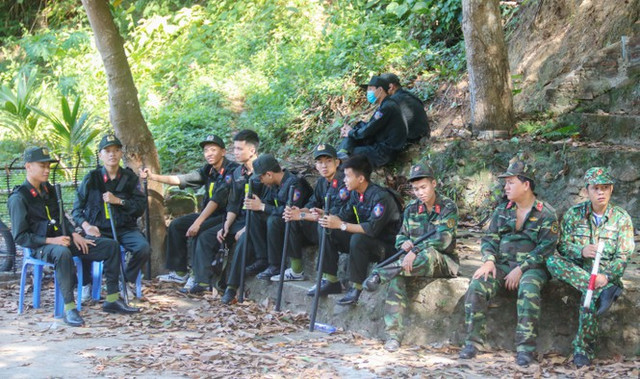 Có khả năng phạm nhân 'vượt ngục' đã rời khu vực rừng Hải Vân - Hình 2 Co kha nang pham nhan 'vuot nguc' da roi khu vuc rung Hai Van-Hinh-2