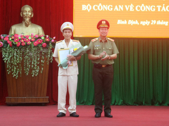 Chân dung 8 Giám đốc Công an tỉnh được bổ nhiệm trong tháng qua - Hình 10 Chan dung 8 Giam doc Cong an tinh duoc bo nhiem trong thang qua-Hinh-10