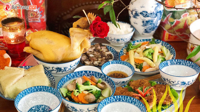 Chuyen gia noi gi ve tin lan truyen khong cung ga vao Giao thua 2025?