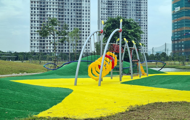 Cận cảnh tiến độ công trình công viên lớn nhất quận Nam Từ Liêm - Hình 5 Can canh tien do cong trinh cong vien lon nhat quan Nam Tu Liem-Hinh-5