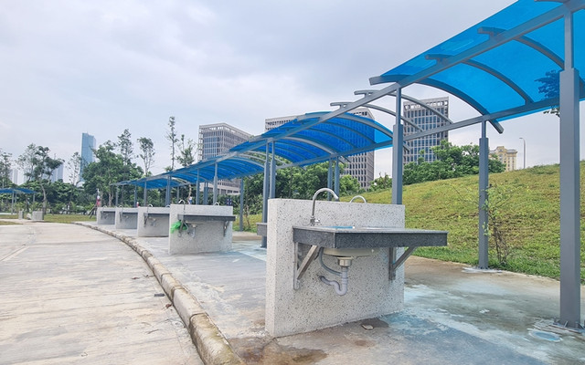 Cận cảnh tiến độ công trình công viên lớn nhất quận Nam Từ Liêm - Hình 9 Can canh tien do cong trinh cong vien lon nhat quan Nam Tu Liem-Hinh-9