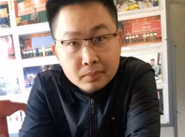 Hon 200 ty tieu tan, dai gia dieu dung vi nu nhan vien ngan hang