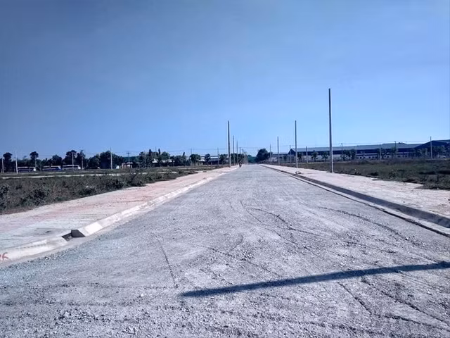 'Xe thit' khu cong nghiep lam khu dan cu-Hinh-2