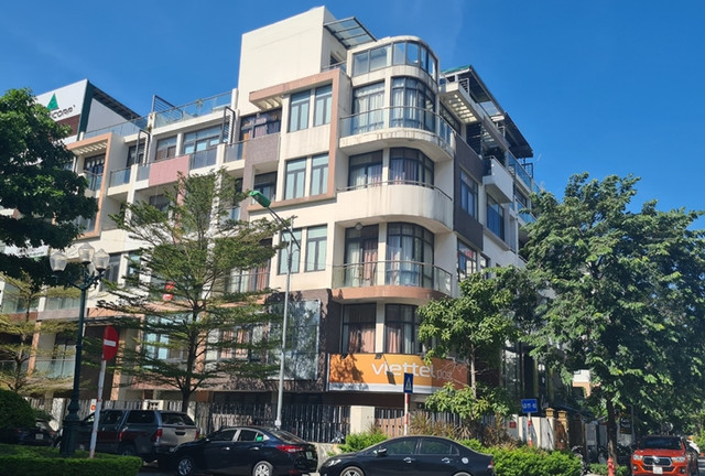 Cận cảnh 'chuồng cọp' quây kín khu biệt thự liền kề HD Mon City triệu đô - Hình 10 Can canh 'chuong cop' quay kin khu biet thu lien ke HD Mon City trieu do-Hinh-10