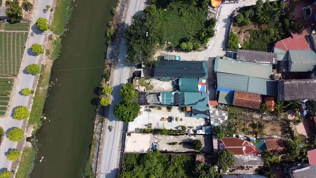 Can canh loat cong trinh xay tren dat nong nghiep o Bac Tu Liem-Hinh-10