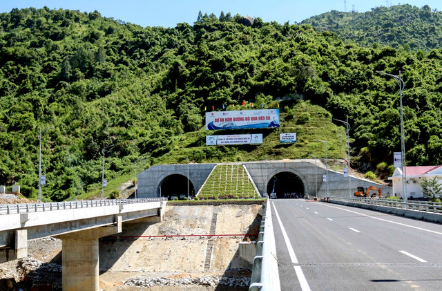 Những trạm BOT gặp khó khăn đang kiến nghị dùng ngân sách mua lại Nhung tram BOT gap kho khan dang kien nghi dung ngan sach mua lai