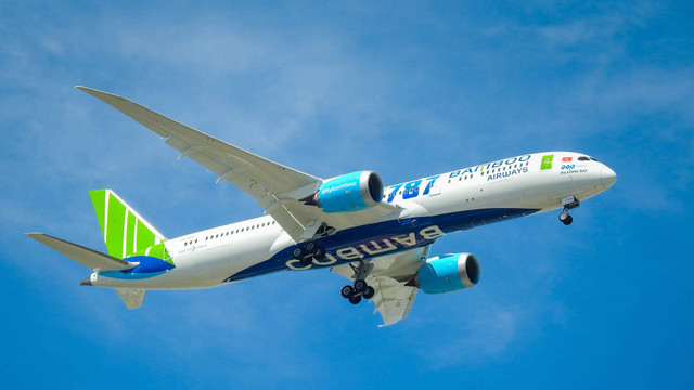 Bamboo Airways “sinh sau đẻ muộn”, dính “bão” Covid-19... gặp khó thêm khó? Bamboo Airways “sinh sau de muon”, dinh “bao” Covid-19... gap kho them kho?