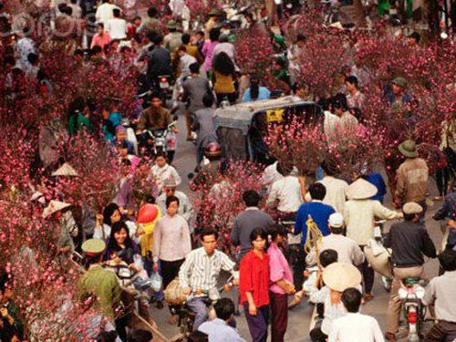 Loạt ảnh quý về Việt Nam thời bao cấp Loat anh quy ve Viet Nam thoi bao cap