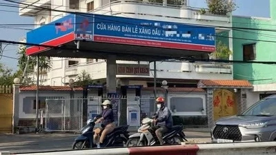 Tự ý ngưng bán, một cơ sở xăng dầu bị phạt 15 triệu đồng