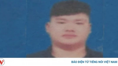 Hà Nội truy tìm đối tượng dùng giấy tờ giả lừa đảo chiếm đoạt tài sản