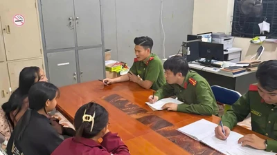 3 nữ sinh bỏ nhà, bắt xe "đi làm việc" sau lời dụ dỗ qua mạng