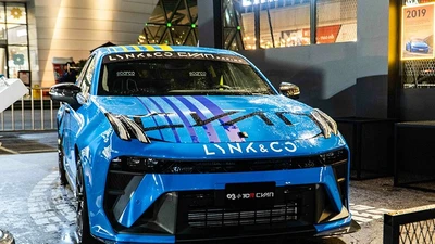 Ngắm Lynk & Co 03 TCR - chiếc xe đua hơn 4,5 tỷ tại Việt Nam