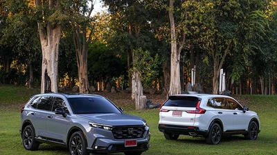 Cận cảnh Honda CR-V e:HEV 2026 từ 1,15 tỷ đồng, có về Việt Nam?