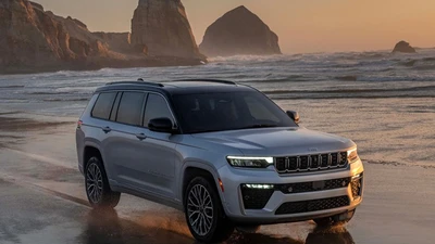 Jeep Grand Cherokee 2026 sở hữu động cơ tăng áp mới, tiết kiệm xăng