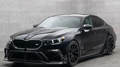 Mansory "dao kéo" BMW M5 không chỉ đẹp mà còn mạnh hơn 830 mã lực