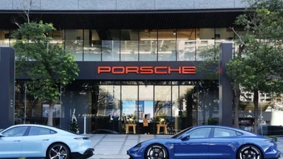 Porsche bị kiện 7,91 nghìn tỷ đồng vì ép đại lý xây dựng showroom