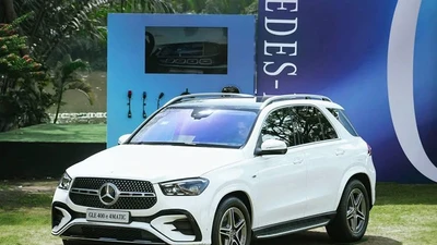 Tận mục Mercedes-Benz GLE 400 e 4MATIC giá 4,669 tỷ đồng tại Việt Nam