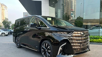 Toyota Việt Nam triệu hồi gần 7.600 xe Toyota và Lexus để cập nhật phần mềm