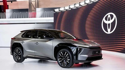 SUV điện Toyota bZ4X 2026 ra mắt Thái Lan, chờ về Nam