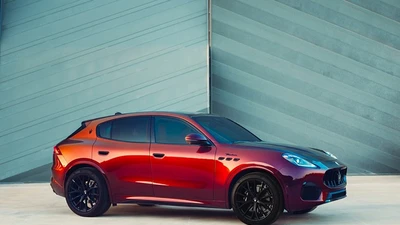 Maserati Grecale Tributo Il Bruciato - "chai rượu vang" đắt nhất thế giới