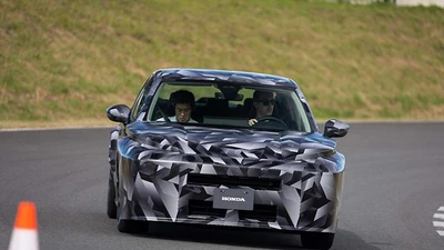 Honda Civic 2027 sẽ được áp dụng nền tảng HEV mới