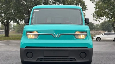 "Tóm gọn" VinFast EC Van giá 285 triệu tại Việt Nam, chạy 175km/sạc