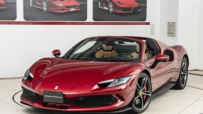 Ferrari 296 GTB/GTS bạc tỷ nguy cơ cháy, "dính án" triệu hồi