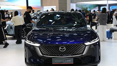Cận cảnh Mazda 6e sắp chào sân Đông Nam Á, chạy tới 600 km/sạc