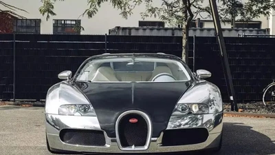 Siêu xe Bugatti Veyron Pur Sang cực hiếm rao bán chỉ hơn 54,7 tỷ đồng
