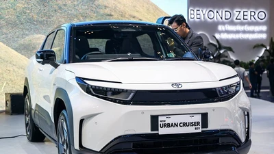 Toyota Urban Cruiser 2025 - SUV đô thị hoàn toàn mới ra mắt "lục địa già"