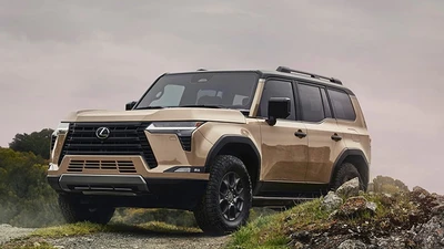 Lexus GX 2026 ra mắt - tăng giá bán, kiểu dáng "vẫn y nguyên"