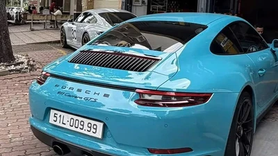 Porsche 911 GTS siêu hiếm tại Việt Nam đeo biển số đắt ngang Toyota Innova